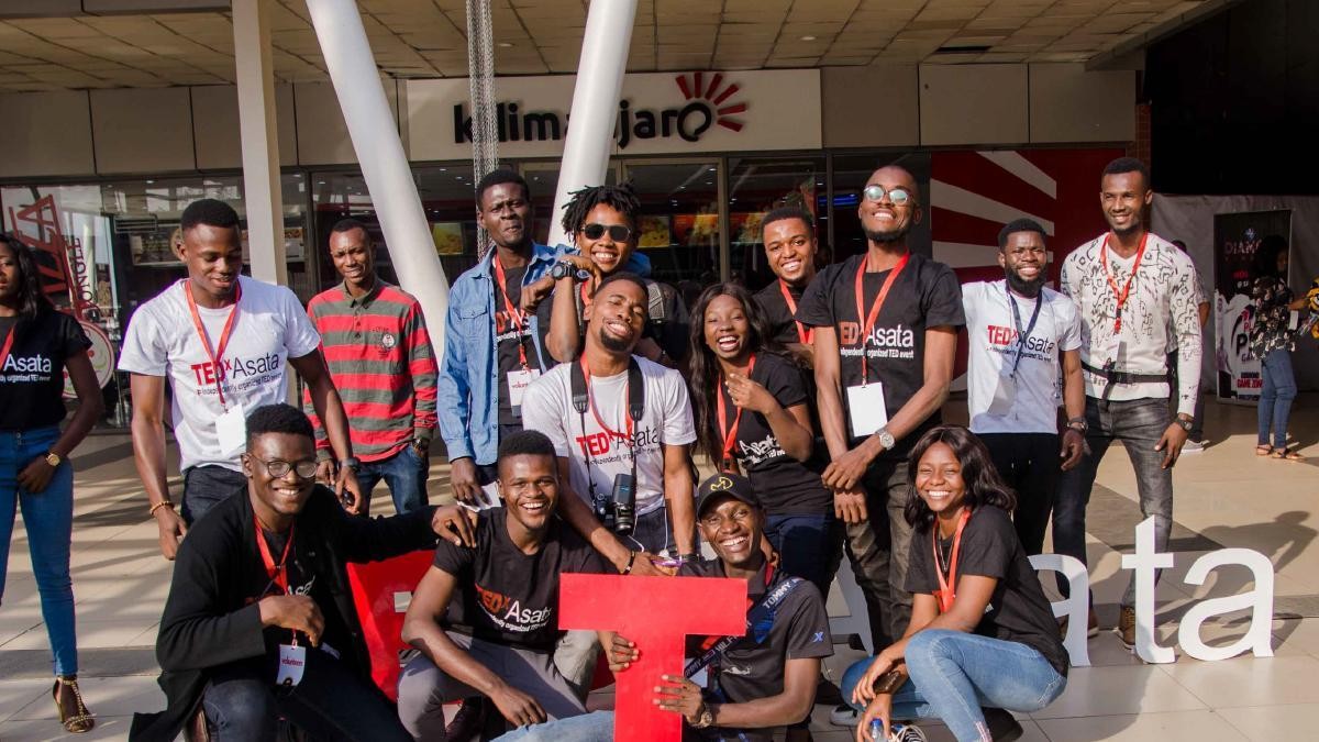 Anthony Chinweuba with the TEDxAsata team and volunteers